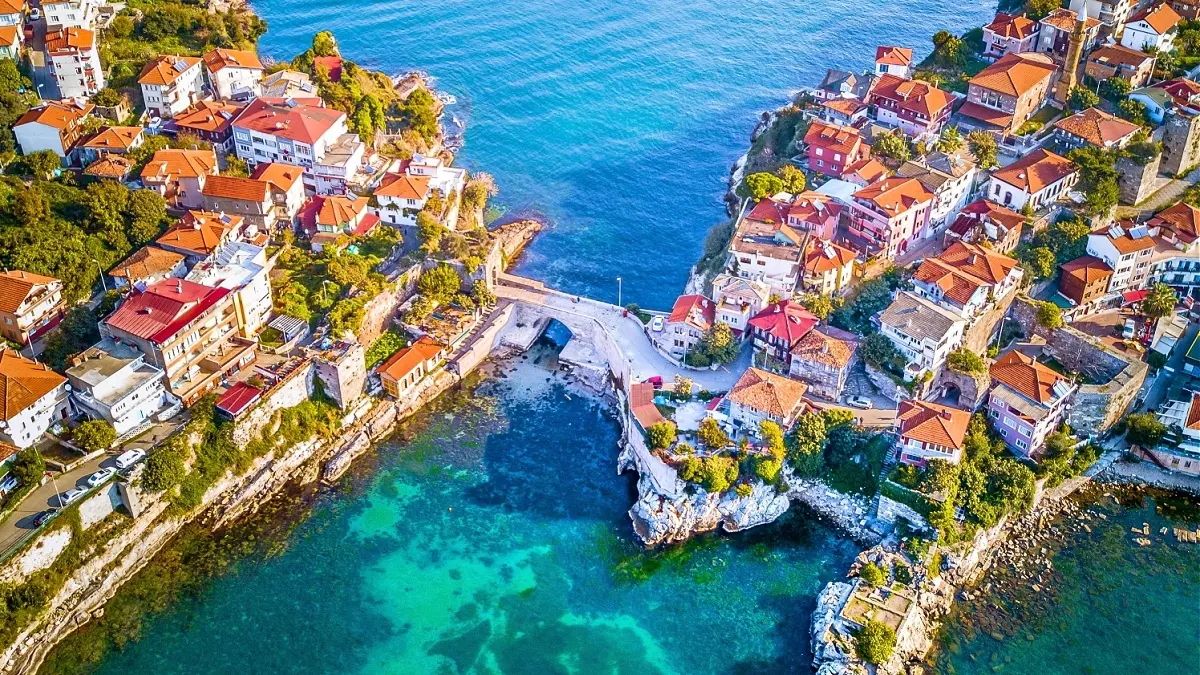 Amasra Gezi Rehberi: Karadeniz’in Gizli Cennetini Keşfedin