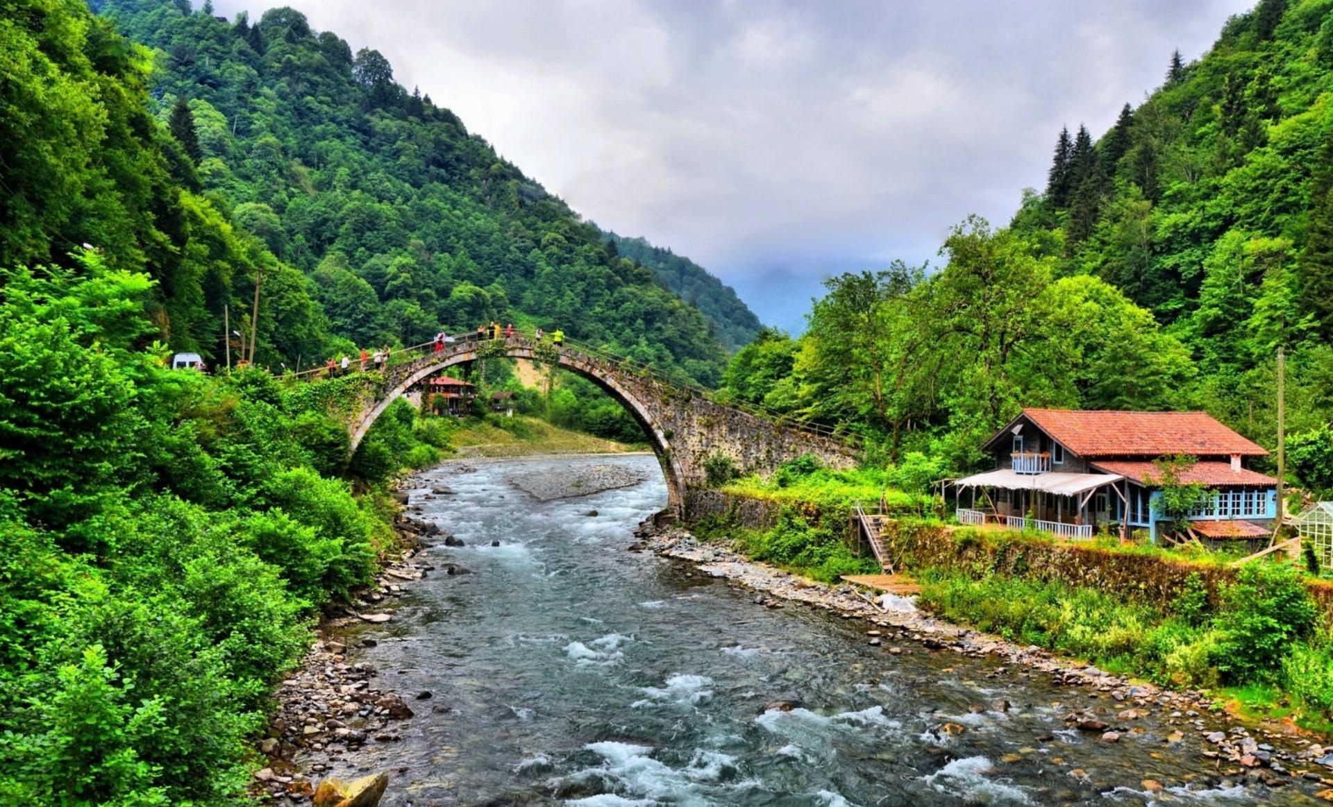 Türkiye Yazın Serin Tatil Yerleri: Sıcaklardan Kaçış Rehberi